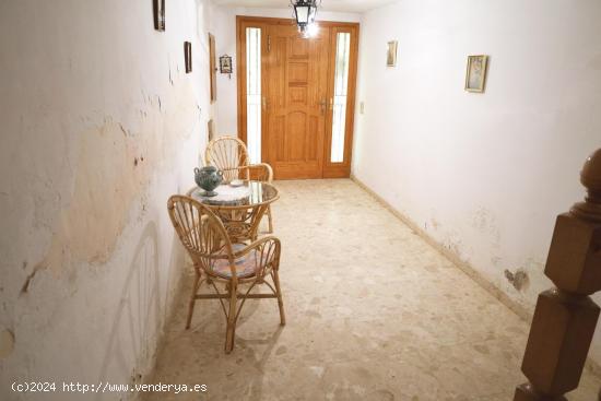 CASA EN VENTA EN LA CODOÑERA. Ref VL04302024. - TERUEL