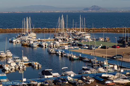 Amplio piso de tres dormitorios a estrenar en Los Miradores del Puerto de La Manga. - MURCIA