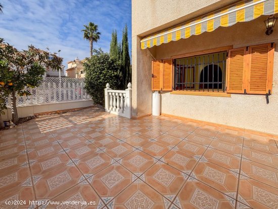 Bungalow en venta en Santa Pola (Alicante)