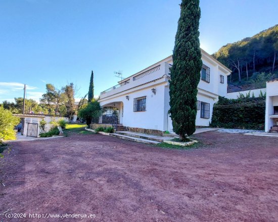 Villa en venta en Olocau (Valencia)