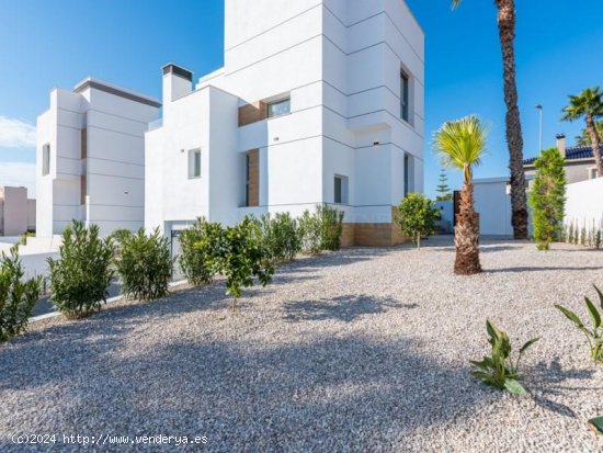 Villa en venta a estrenar en Ciudad Quesada (Alicante)