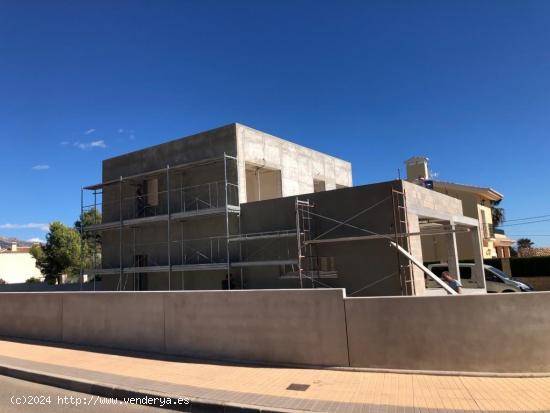 OBRA NUEVA CHALET INDEPENDIENTE LA NUCIA BELLO HORIZONTE CON PISCINA - ALICANTE