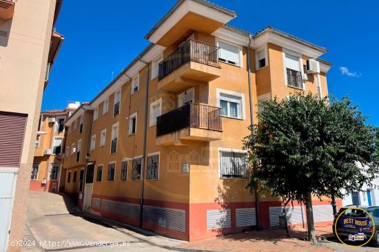  PISO EN VENTA EN ARCAS - CUENCA 