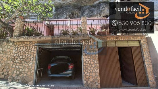 SE VENDE CASA CUEVA EN RIBERA DE CUBAS DE 4 HABITACIONES POR 52000€