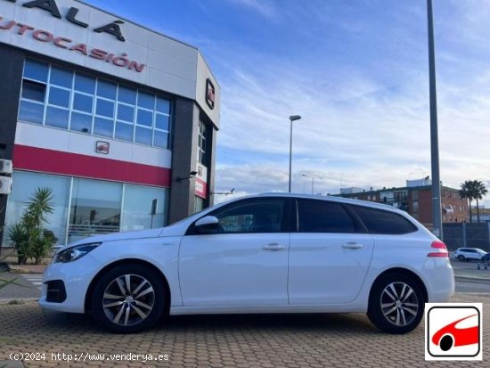 PEUGEOT 308 en venta en AlcalÃ¡ de GuadaÃ­ra (Sevilla) - AlcalÃ¡ de GuadaÃ­ra