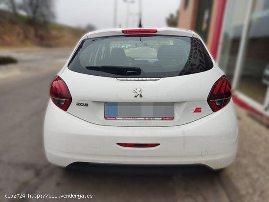 PEUGEOT 208 en venta en Badajoz (Badajoz) - Badajoz