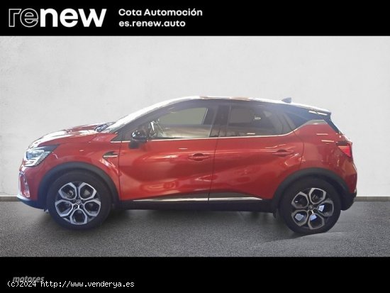 Renault Captur TECHNO E-TECH FULL HYBRID 145CV de 2023 con 24.000 Km por 24.900 EUR. en Madrid