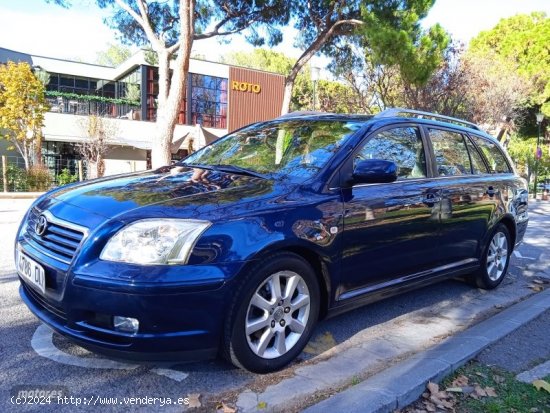  Toyota Avensis Executive de 2005 con 185.000 Km por 4.800 EUR. en Zaragoza 