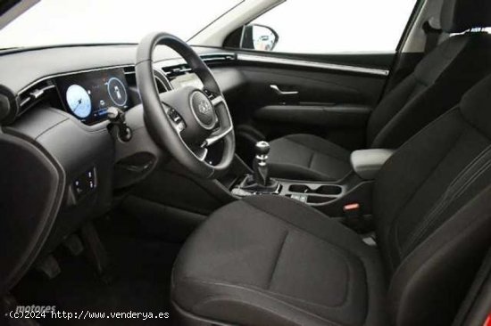 Hyundai Tucson 1.6 TGDI Maxx 4x2 de 2024 con 4.822 Km por 28.900 EUR. en Vizcaya