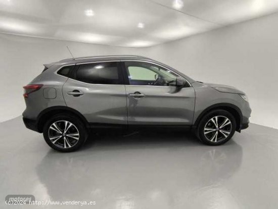 Nissan Qashqai 1.3 DIG-T N-Connecta 4x2 103kW de 2024 con 74.300 Km por 18.900 EUR. en Barcelona