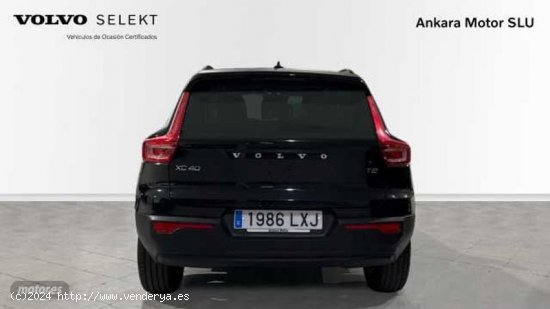 Volvo XC40 1.5 T2 MOMENTUM CORE AUTO 5P de 2022 con 60.730 Km por 25.750 EUR. en Alicante