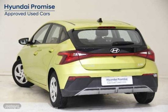 Hyundai i20 1.2 MPI Essence de 2024 con 6.352 Km por 17.700 EUR. en Baleares