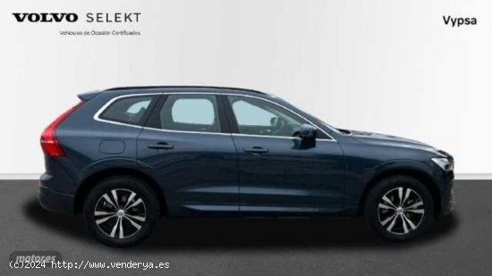 Volvo XC 60 2.0 B4 D MOMENTUM PRO AUTO 197 5P de 2022 con 20.455 Km por 39.900 EUR. en Cordoba