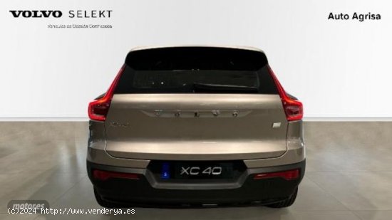 Volvo XC40 1.5 T4 PHEV RECHARGE PLUS BRIGHT DCT 211 5P de 2023 con 1 Km por 44.900 EUR. en La Rioja