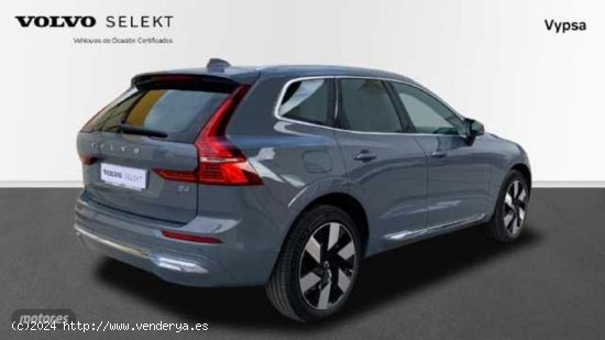 Volvo XC 60 2.0 D B4 PLUS BRIGHT AUTO 197 5P de 2023 con 7.268 Km por 48.500 EUR. en Malaga