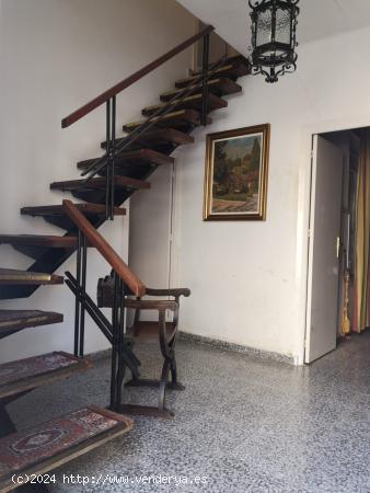 CASA AMPLIA EN EL CENTRO DE SAN PEDRO DEL PINATAR - MURCIA