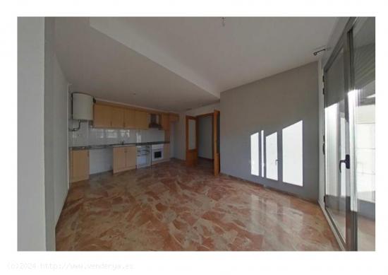 MAGNIFICA VIVIENDA CON GARAJE Y TRASTERO EN TORRENTE ¡¡¡ SIN COMISIONES INMOBILIARIAS!!!!! - VALE