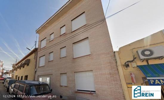 EDIFICIO EN CONSTRUCCIÓN CON 5 VIVIENDAS EN CALLE MEDIODÍA DE CASARRUBIOS DEL MONTE - TOLEDO