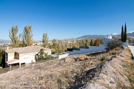 Parcela urbana con proyecto en Gojar zona Urb. Santa Marta - GRANADA