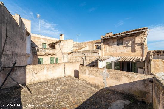 Casa a Reformar en el Centro de Porreres - BALEARES