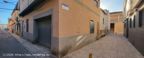 SE VENDE ESTUPENDA CASA UNIFAMILIAR EN ALGUAZAS - MURCIA