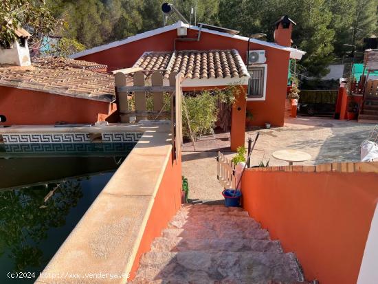  CHALET EN LES MALLAES - VALENCIA 