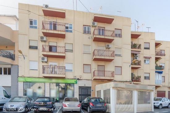  VIVIENDA DE BANCO EN HURCHILLO - ALICANTE 