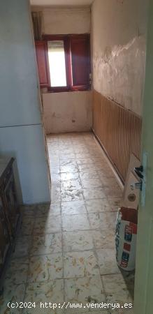 CASA DE 2 PLANTAS CON 4 DORMITORIOS PARA REFORMAR - ZONA LA CAMPANETA, ORIHUELA - - ALICANTE