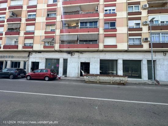 LOCAL COMERCIAL MUY AMPLIO EN ALQUILER EN ALZIRA - VALENCIA