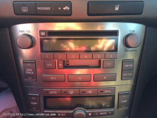  Radio del Toyota Avensis 