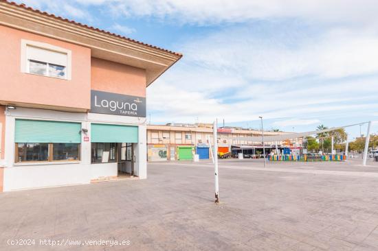 ¡Oportunidad Única! Local Comercial en Alquiler en  Playa Punta Calera, Los Narejos - MURCIA