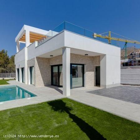 VILLAS DE OBRA NUEVA EN FINESTRAT - ALICANTE