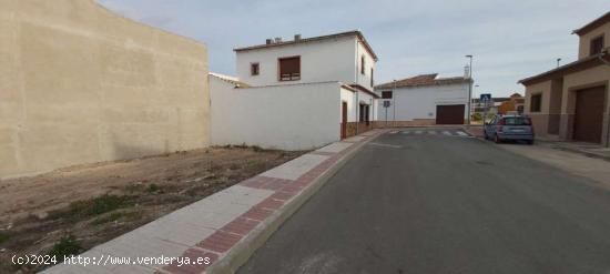 Venta suelo urbano en Alameda - MALAGA