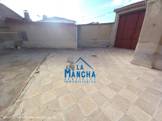  REF: Y077. INMOBILIARIA LA MANCHA VENDE CASA CON PATIO PARA REFORMAR EN EL SALOBRAL. - ALBACETE 