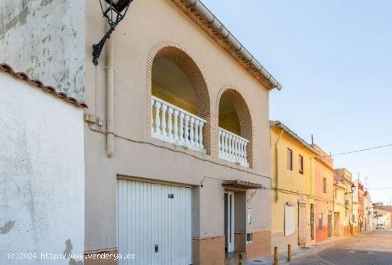 Casa adosado en Carcaixent - VALENCIA