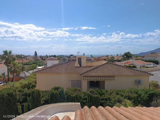 Venta La Nucía chalet independiente con parcela apartamento separado garaje - ALICANTE