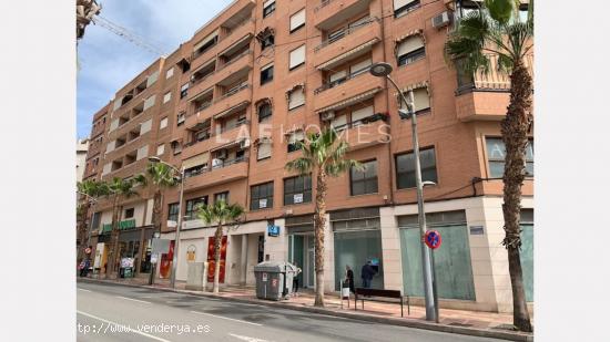 LOCAL COMERCIAL (OFICINA) EN SAN VICENTE - ALICANTE