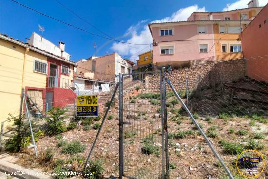  SOLAR EN VENTA EN TIRADORES - CUENCA 