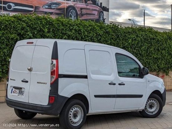 RENAULT Kangoo en venta en TorrejÃ³n de
Ardoz (Madrid) - TorrejÃ³n de
Ardoz