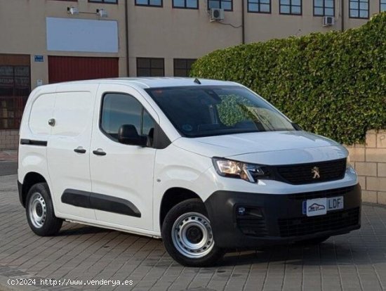  PEUGEOT Partner en venta en TorrejÃ³n de
Ardoz (Madrid) - TorrejÃ³n de
Ardoz 