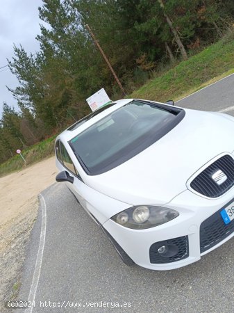 Seat Leon FR de 2008 con 278.000 Km por 6.900 EUR. en Lugo