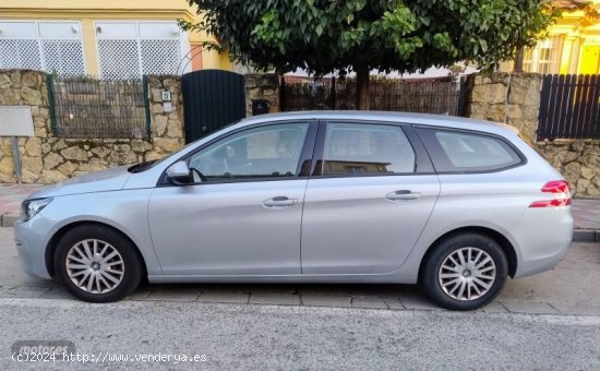 Peugeot 308 SW BLINE BHDI 120 de 2015 con 160.000 Km por 7.500 EUR. en Sevilla