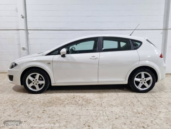 Seat Leon 1.6 tdi  style de 2012 con 186.000 Km por 6.800 EUR. en Sevilla