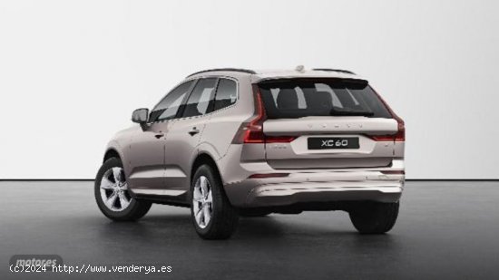 Volvo XC 60 2.0 B4 D CORE AUTO 197 5P de 2022 con 25.748 Km por 44.900 EUR. en Cadiz