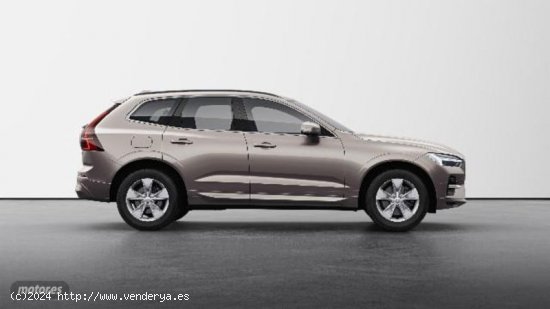 Volvo XC 60 2.0 B4 D CORE AUTO 197 5P de 2022 con 25.748 Km por 44.900 EUR. en Cadiz