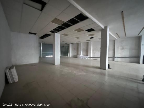  Local en Igualada  de 350m2 per 900 Euros. - BARCELONA 