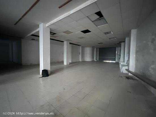 Local en Igualada  de 350m2 per 900 Euros. - BARCELONA