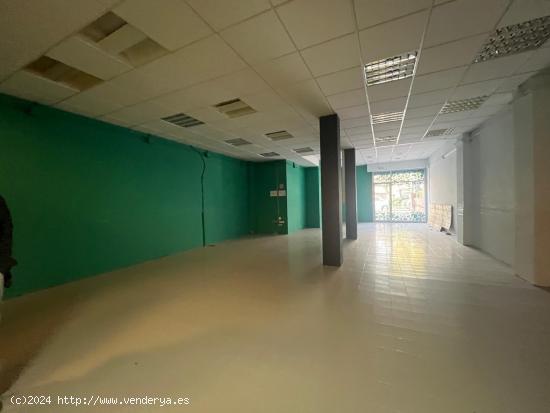  Local en Igualada con 350 m2 por 900 Euros. - BARCELONA 