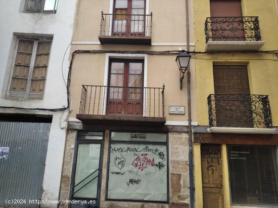  EDIFICIO EN VENTA EN CASCO ANTIGUO - ZAMORA 