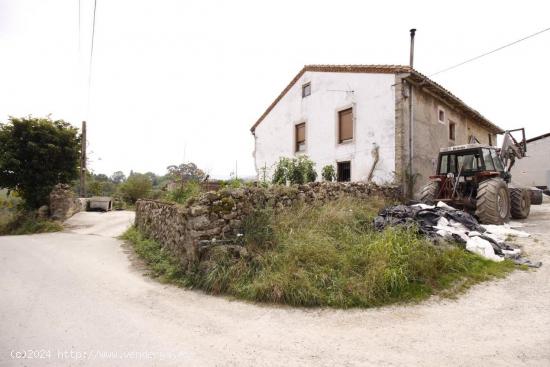 FINCA, CASA NAVE Y CUADRA-LAMADRID - CANTABRIA